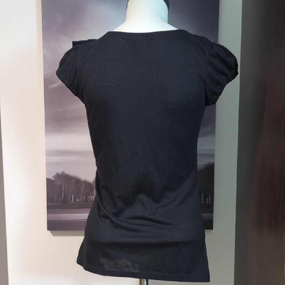 Chic Black Ruffle Sleeve Top - Picture 6 of 8